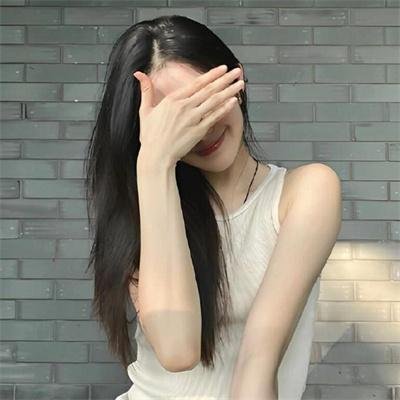 我们全村都不是人海报